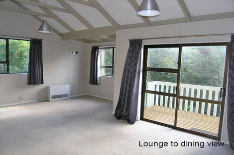 Photo of property in 33a Pekanga Road, Normandale, Lower Hutt, 5010