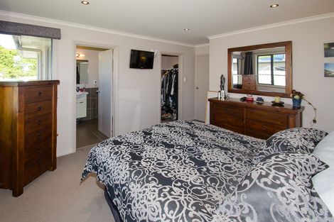 Photo of property in 42 Friendship Drive, Waldronville, Dunedin, 9018