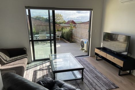 Photo of property in 3/60 Highland Drive, Highland Park, Auckland, 2010