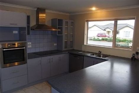 Photo of property in 10 Cunneen Place, Aidanfield, Christchurch, 8025