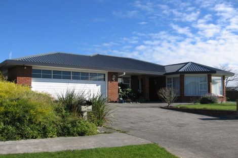 Photo of property in 15 Jefferson Crescent, Milson, Palmerston North, 4414