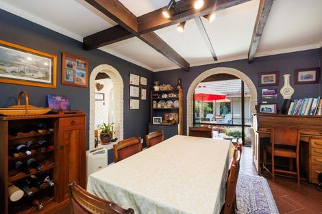 Photo of property in 101 Clifton Terrace, Fitzherbert, Palmerston North, 4410