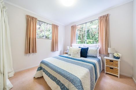 Photo of property in 55 Wyndham Road, Pinehaven, Upper Hutt, 5019