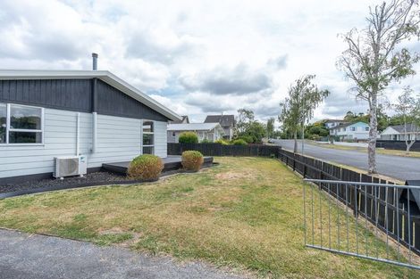 Photo of property in 59 Fairview Street, Fairview Downs, Hamilton, 3214