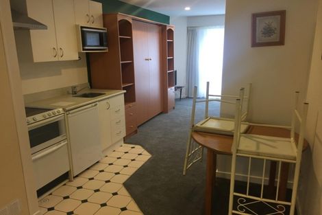 Photo of property in Terrace Heights Apartments, 4g/163 The Terrace, Wellington Central, Wellington, 6011