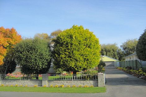 Photo of property in 22 Joyce Crescent, Ilam, Christchurch, 8041