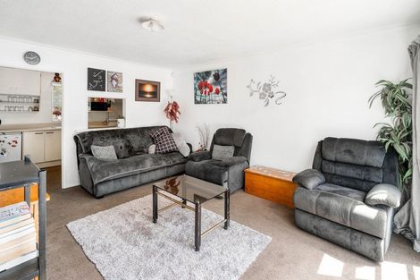 Photo of property in 2/53 Mathesons Road, Phillipstown, Christchurch, 8011