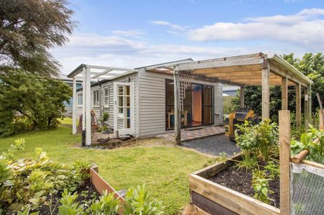 Photo of property in 5 Esplanade Road, Tahawai, Katikati, 3170