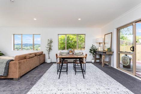 Photo of property in 34 Te Kauri Place, Helensville, 0800