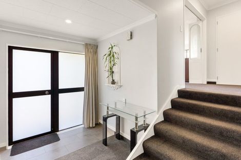 Photo of property in 28 Brandon Street, Otaki, 5512