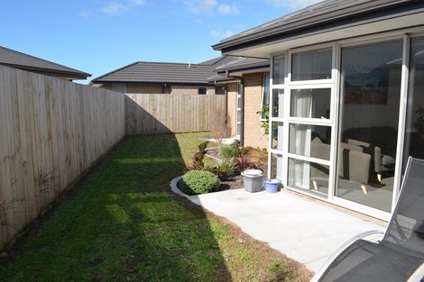 Photo of property in 16 Te Kio Crescent, Papamoa Beach, Papamoa, 3118