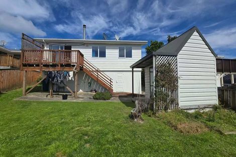 Photo of property in 6 Kekerenga Street, Strathmore Park, Wellington, 6022