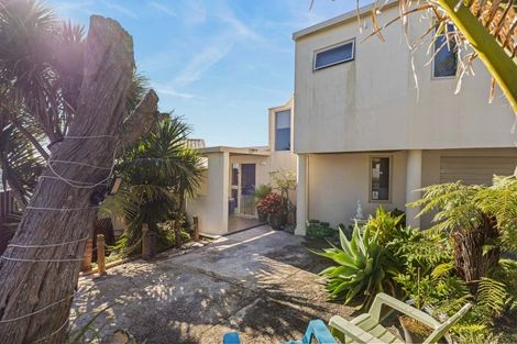 Photo of property in 196 Glenvar Road, Torbay, Auckland, 0630