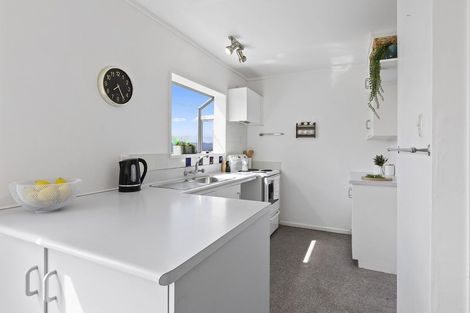 Photo of property in 3a Oldham Way, Crofton Downs, Wellington, 6035