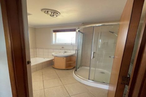 Photo of property in 26 Malvina Place, Bucklands Beach, Auckland, 2014