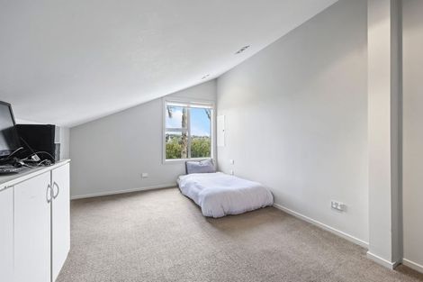 Photo of property in 151 Pah Road, Cockle Bay, Auckland, 2014