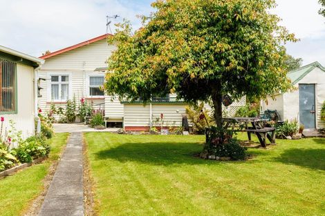 Photo of property in 24 Mangahao Road, Pahiatua, 4910