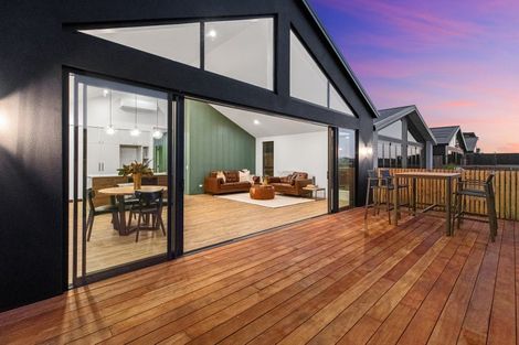 Photo of property in 5 Pekapeka Lane, Poike, Tauranga, 3112