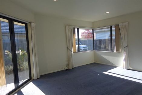 Photo of property in 30a Peer Street, Upper Riccarton, Christchurch, 8041