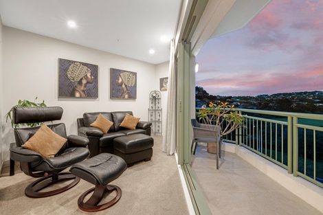 Photo of property in 31 Waterside Crescent, Gulf Harbour, Whangaparaoa, 0930