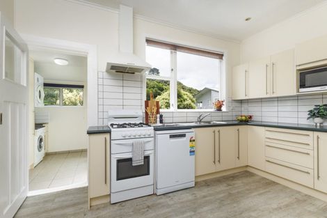 Photo of property in 328 Karori Road, Karori, Wellington, 6012