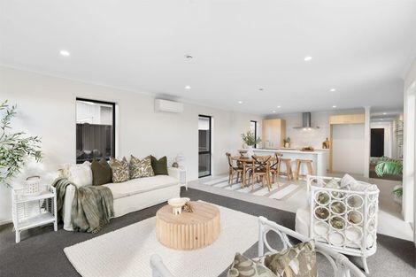 Photo of property in 67 Empire Crescent, Papamoa, 3118