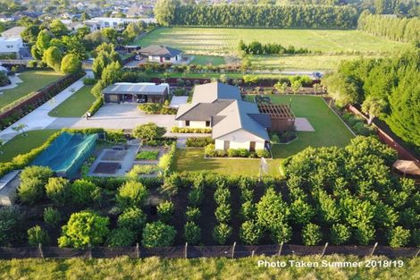 Photo of property in 3 Meadowcroft Lane, Harewood, Christchurch, 8051