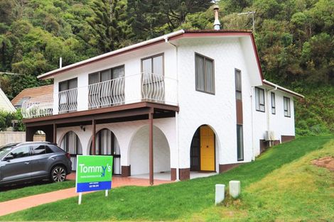 Photo of property in 208 Pembroke Road, Wilton, Wellington, 6012