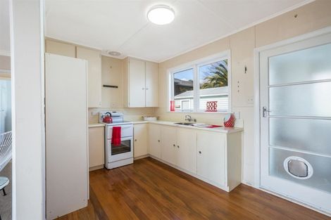 Photo of property in 8 Fincham Road, Raumati Beach, Paraparaumu, 5032