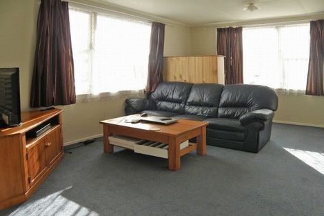 Photo of property in 1/66 Morley Street, New Plymouth, 4310