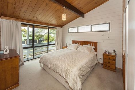 Photo of property in 10 Kitewao Street, Northcote, Auckland, 0627