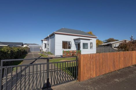 Photo of property in 11 Smith Street, Dannevirke, 4930