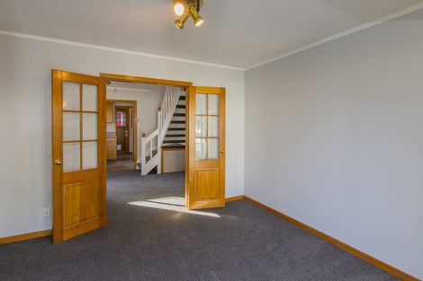Photo of property in 3 Scarborough Terrace, Mount Victoria, Wellington, 6011
