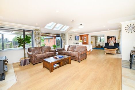 Photo of property in 339 Stoney Creek Road, Kelvin Grove, Palmerston North, 4470