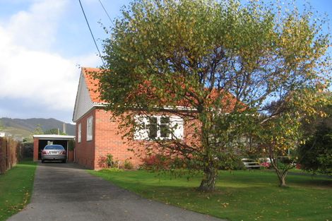 Photo of property in 24 Douglas Street, Waiwhetu, Lower Hutt, 5010