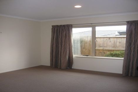 Photo of property in 129 Saint James Drive, Huntington, Hamilton, 3210