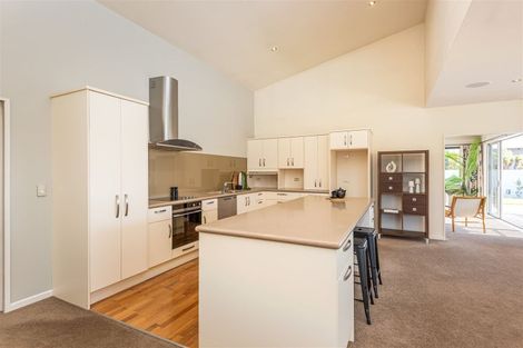 Photo of property in 40 Westpark Drive, Burnside, Christchurch, 8053