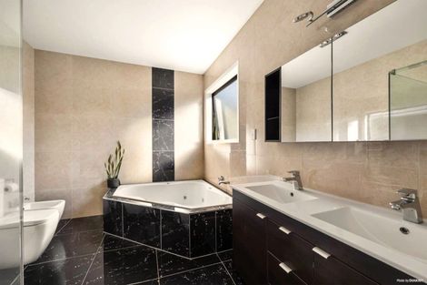 Photo of property in 44a Bannings Way, Hobsonville, Auckland, 0618