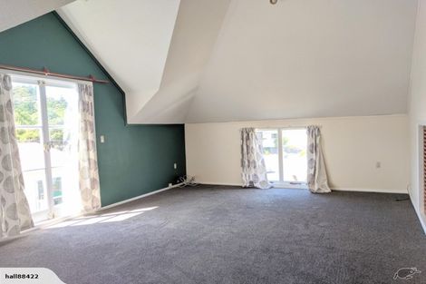 Photo of property in 152 Main Road, Wainuiomata, Lower Hutt, 5014