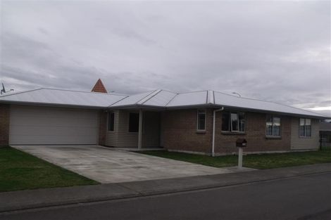 Photo of property in 1109 Karamu Road North, Mayfair, Hastings, 4122