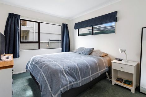 Photo of property in 8e Heath Street, Mount Maunganui, 3116