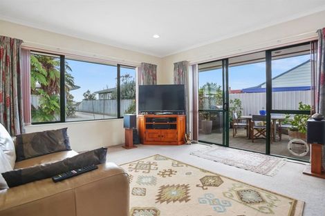 Photo of property in 12a Devon Street, Greerton, Tauranga, 3112