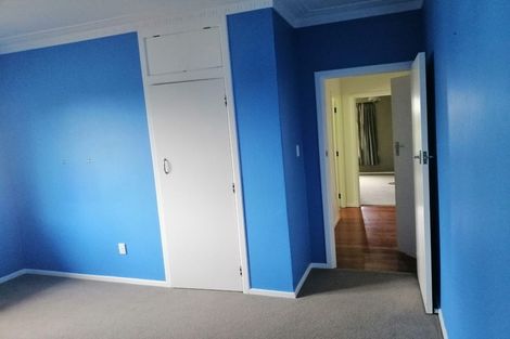 Photo of property in 10 Murray Road, Te Atatu Peninsula, Auckland, 0610