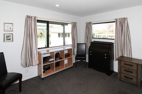 Photo of property in 67a Costley Street, Carterton, 5713