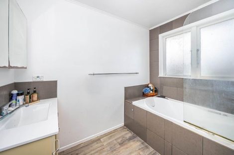 Photo of property in 35 Paki Street, Huntly, 3700