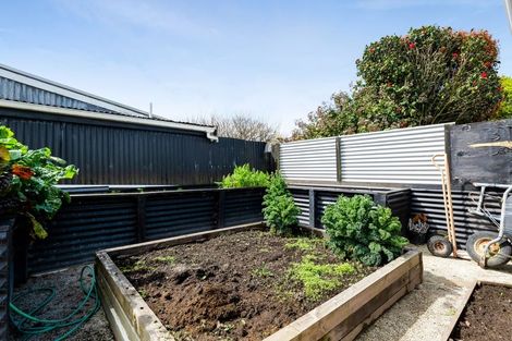 Photo of property in 32 Collins Street, Hawera, 4610