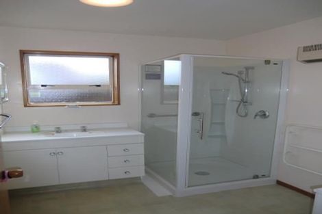 Photo of property in 2/13 Suva Street, Upper Riccarton, Christchurch, 8041