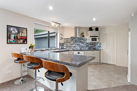 Photo of property in 19 Empress Place, Halswell, Christchurch, 8025