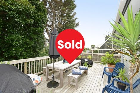 Photo of property in 23 Cumberland Street, Leigh, 0985