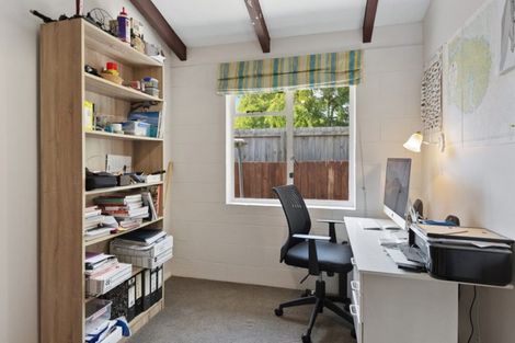 Photo of property in 11a Weston Road, St Albans, Christchurch, 8052